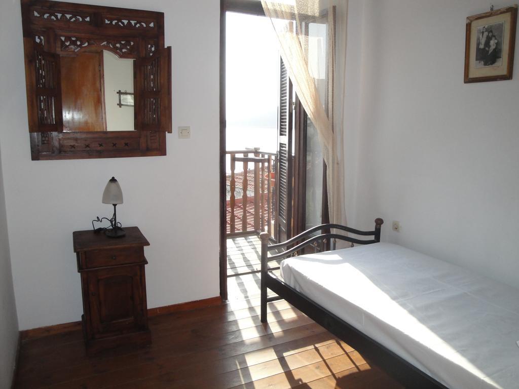 Villa Chrysodimi Chalki Town Habitación foto